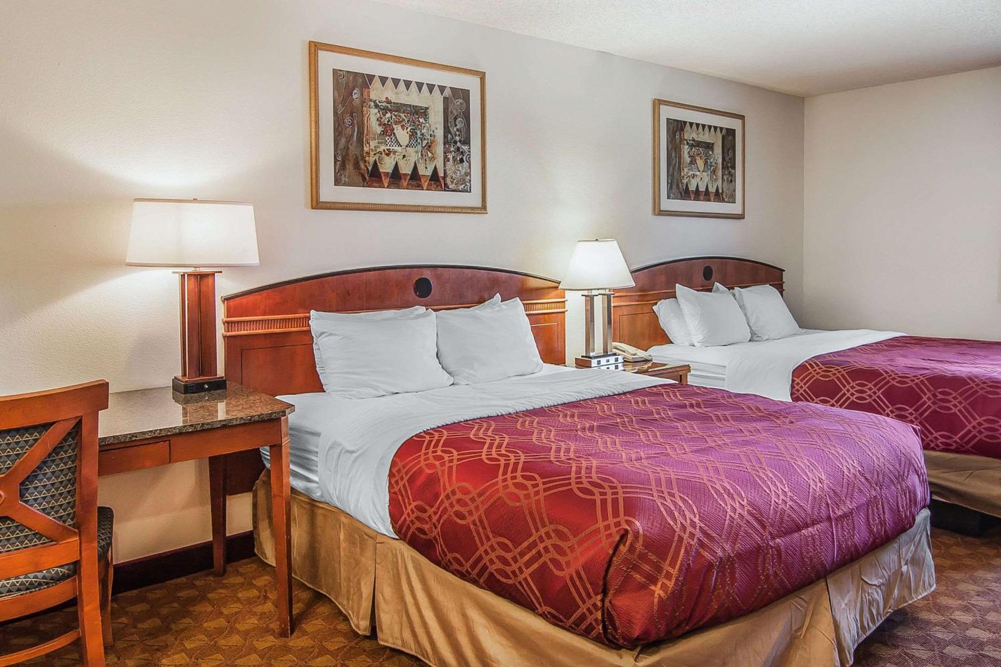 Econo Lodge Inn & Suites Madras Exteriér fotografie